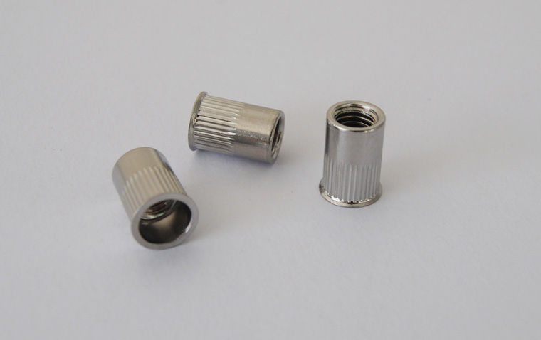 杰陽(yáng)圓柱型小頭鉚螺母M6